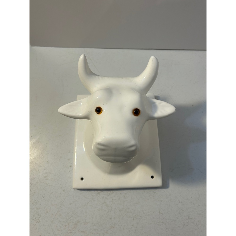 Vintage 1982 Gailstyn-Sutton Ceramic Cow Head Wall Mount Glass Eyes White Decor